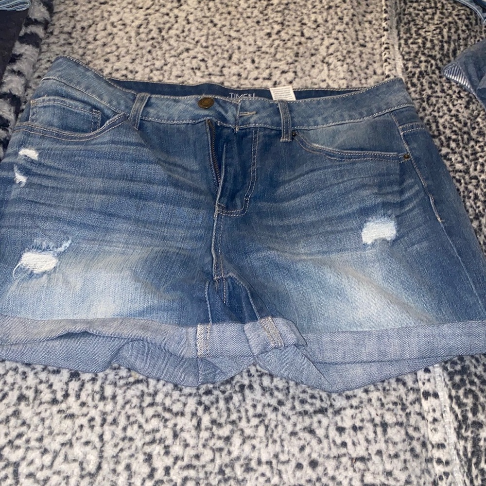 Mid Rise blue jean shorts